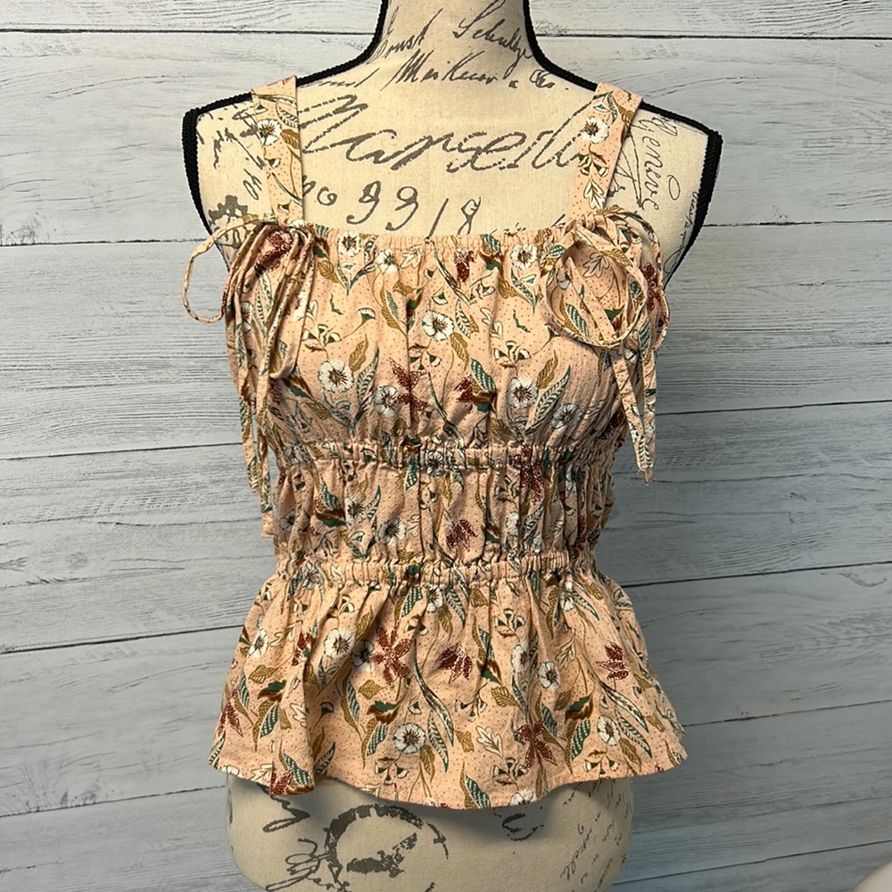 NWT Floral Peplum Bow Tie Spaghetti Strap Tank - Universal Thread